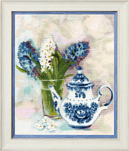Вышивка АК-012 Гжель и гиацинты Вышивка АК-012 Гжель и гиацинты